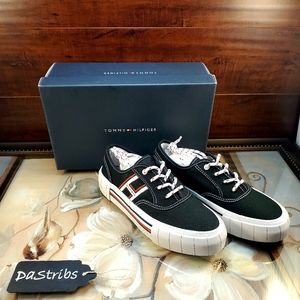 Tommy Hilfiger Cute & Comfy Platform Shoes Size8.5